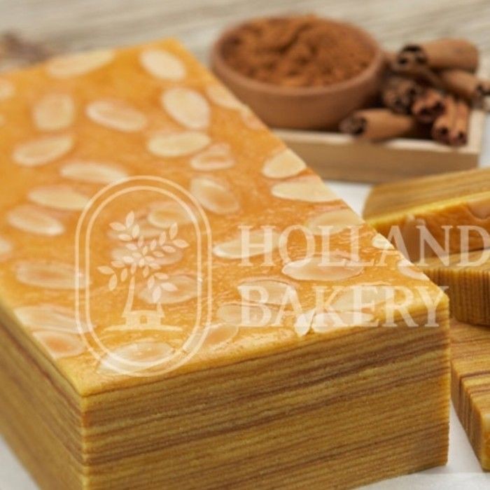 

Kue lapis by Holland Bakery