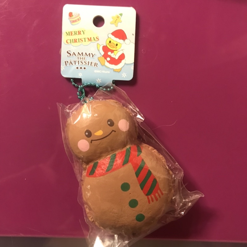 sammy the patissier macaron snowman