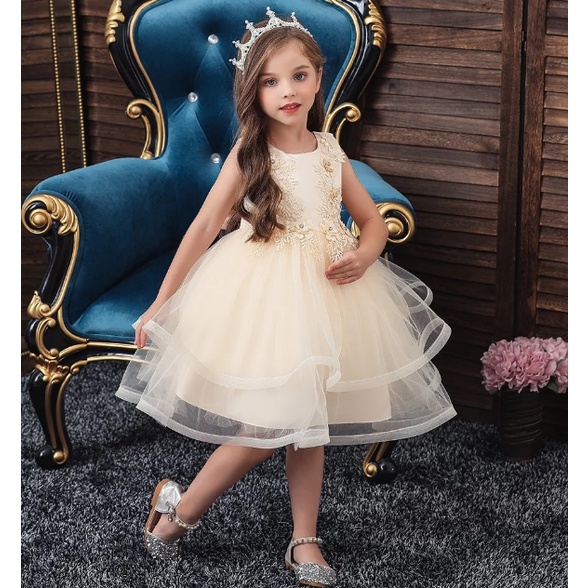 Gaun anak - Gaun simpel polos untuk pesta ulangtahun