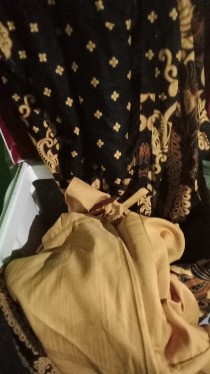 Maura Couple - Sania Ruffle Batik Couple Ori Ndoro Jowi Dnt Garansi Termurah Shopee - Batik Couple