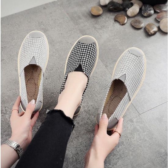 Sepatu Flat Casual Wanita Comfort and Leisure Women Shoes SP25