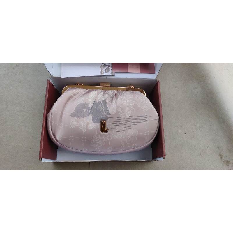 mukena mewah Luella prayer set Blossom by heylocal.id