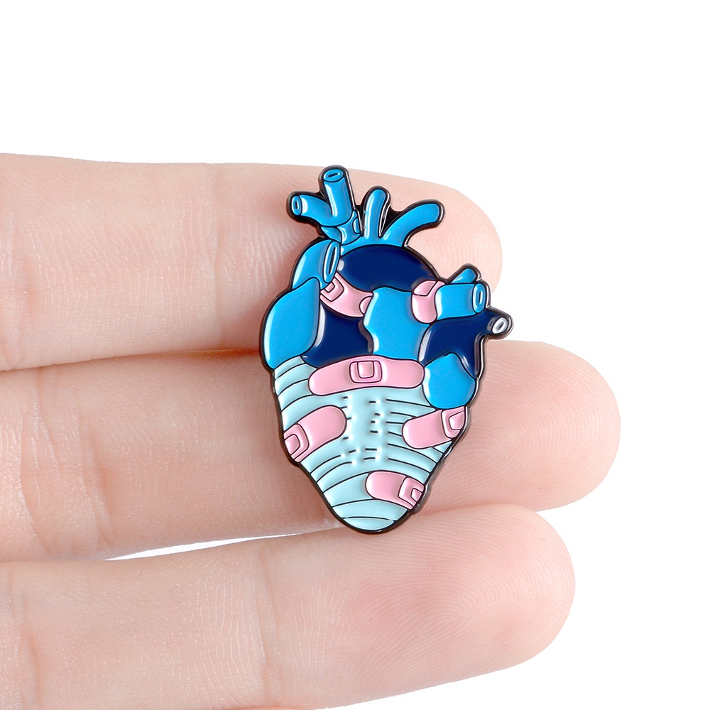 Bros Pin Enamel Bentuk Kartun Organ Jantung Patah Warna Pink Untuk Hadiah