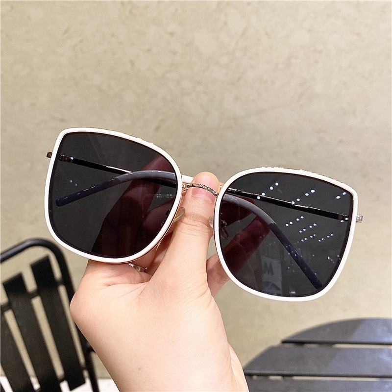 Kacamata Hitam Bingkai Besar Bentuk Kotak Gaya Retro Untuk Pria Dan Wanita