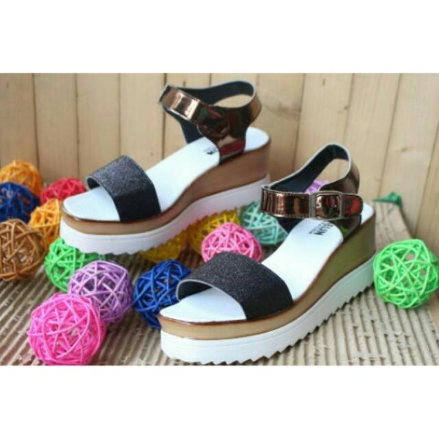 sepatu wedges glitter vintage lucu / obral  sepatu wedges wanita premium / sepatu wanita murah