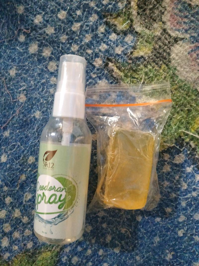Sr12 Deodorant Spray Sr12 Dan Premium  - Herbal/alami Untuk Penghilang Bau Badan/ketiak Bpom Sr12