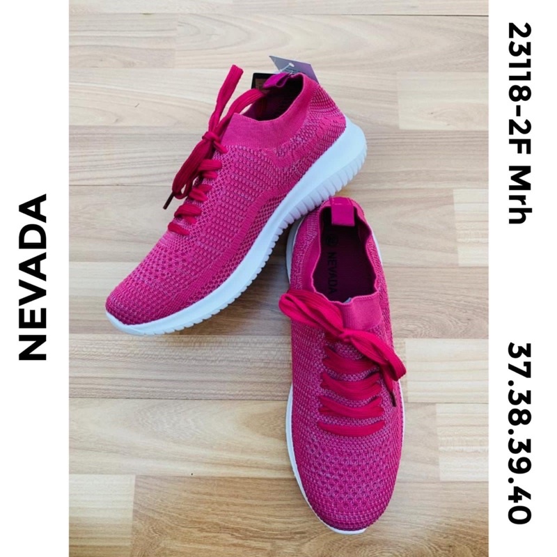 Nevada Sepatu Running Wanita Cantik