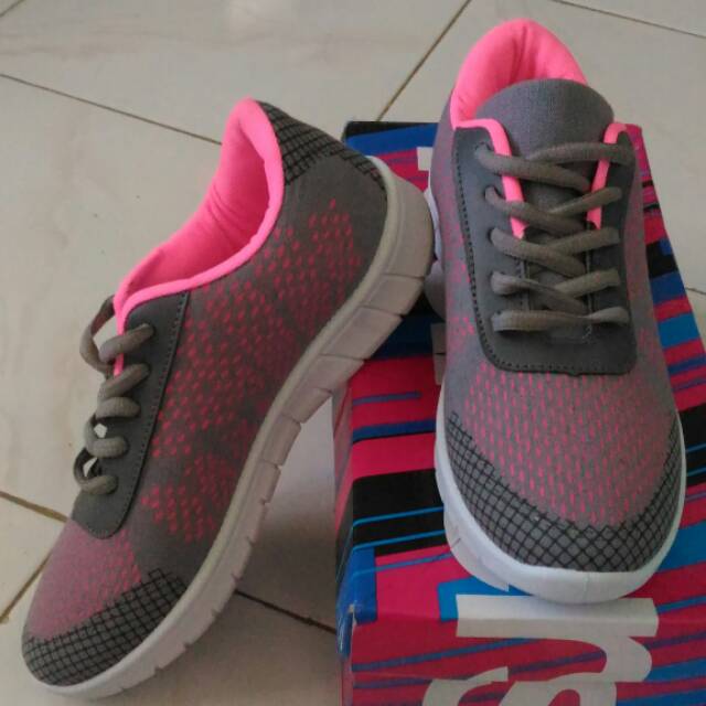 Sepatu Rere Sophie Paris