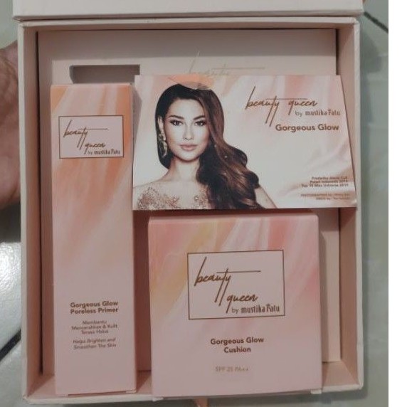 (Barang Baru) Mustika Ratu Cushion dan Primer with box