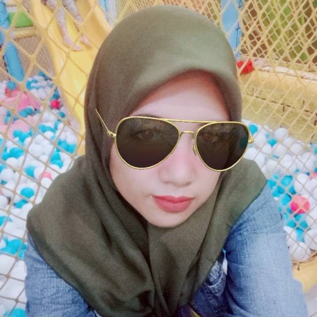 aira_putri_ramadhani