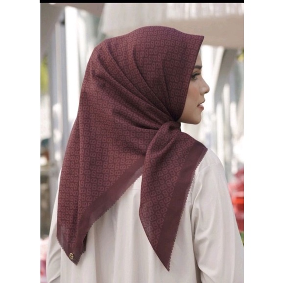 Buttonscarves Tapis square Spiced Apple (Voal)