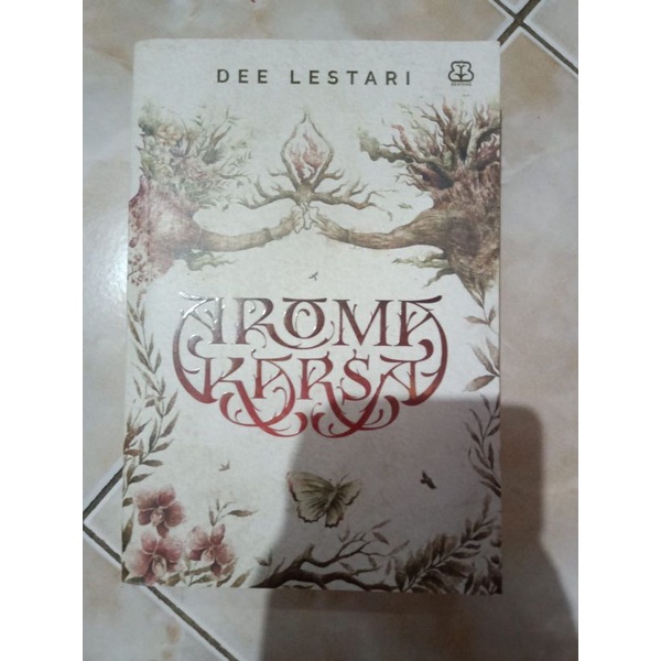 preloved novel aroma karsa
