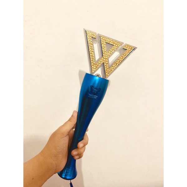[Booked by anindia] WINNER LIGHTSTICK OFFICIAL JAPAN VERSION 1