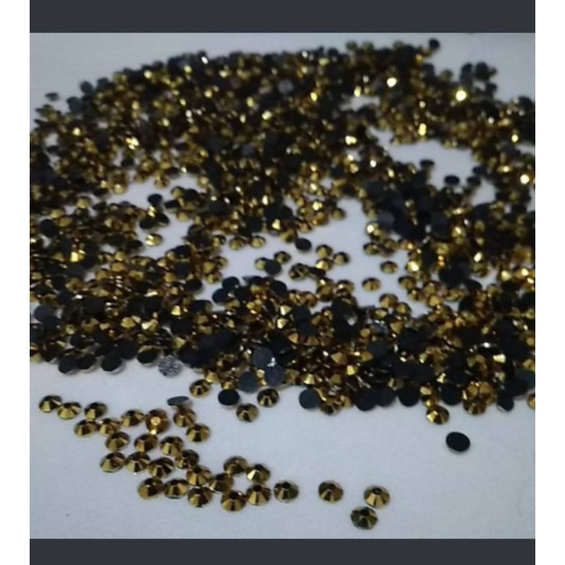 Grosir(ISI=1pack  besar)/Rhinestone/blink-blink mote gosok/GOLD Grade AAAA+ IMPORT