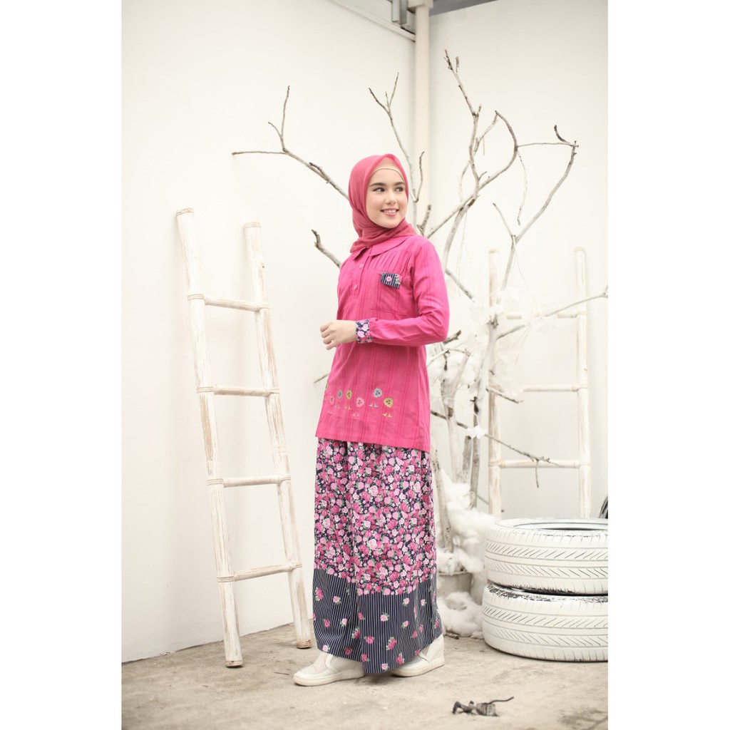 Nibras Teen 27