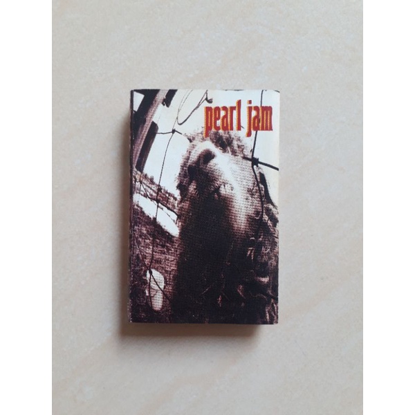 KASET PEARL JAM ALBUM VS