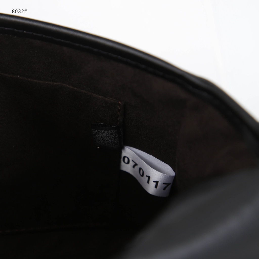 Handbag Shoulder Bag in Black #8032