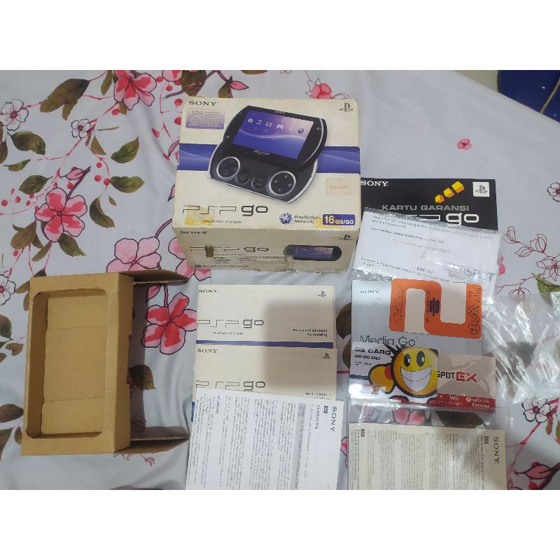 psp go fullset lengkap