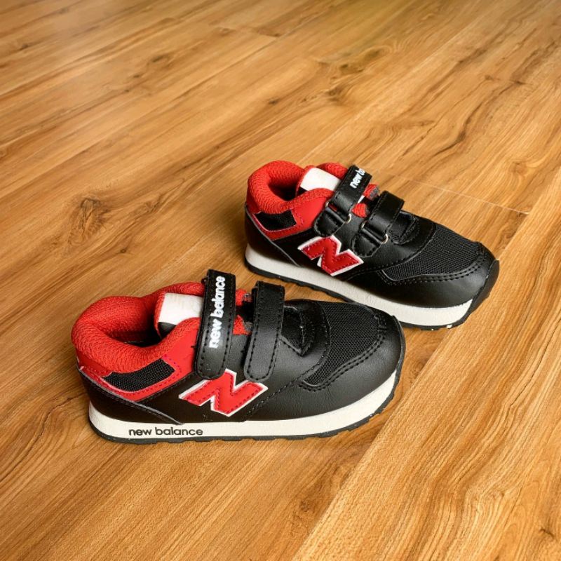 SEPATU ANAK NEW BALANCE | BLACK RED