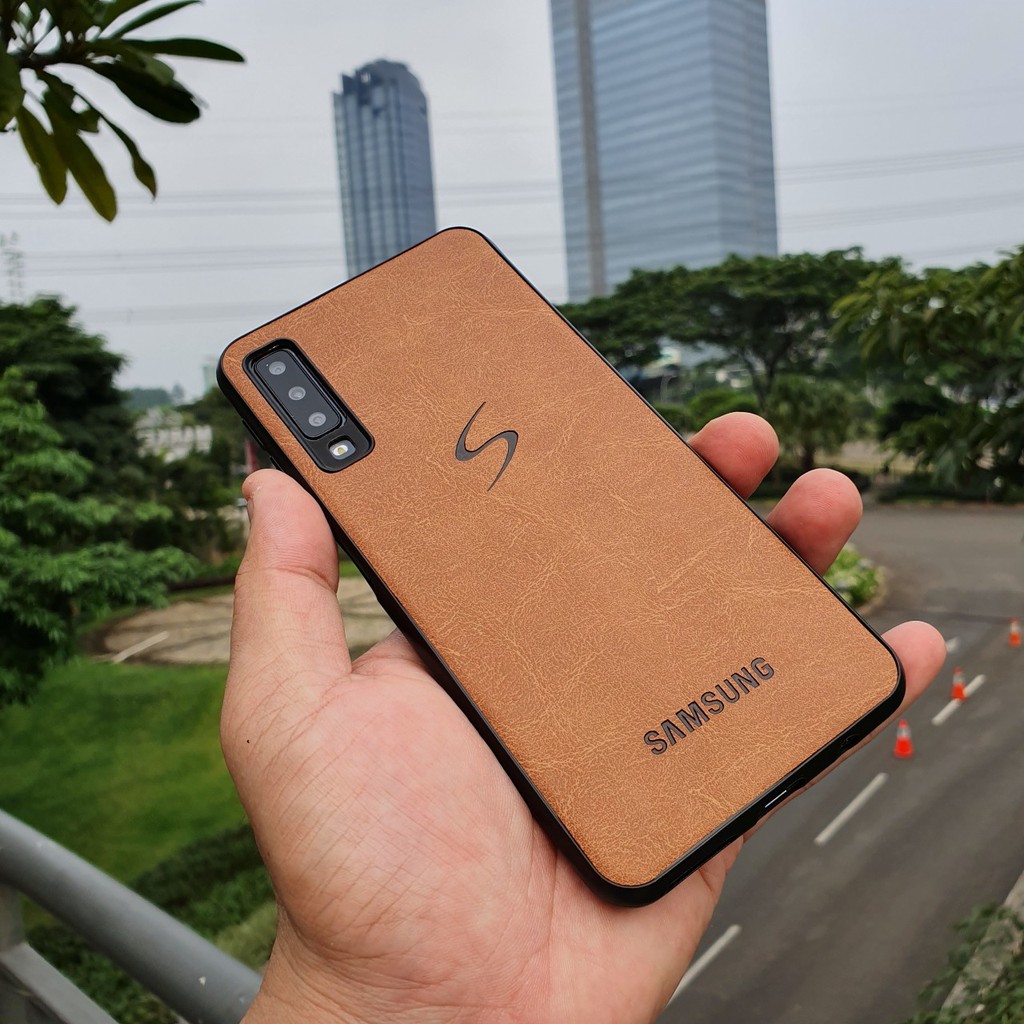 Premium Softcase Leather Samsung A7 2018 Casing Case Kulit