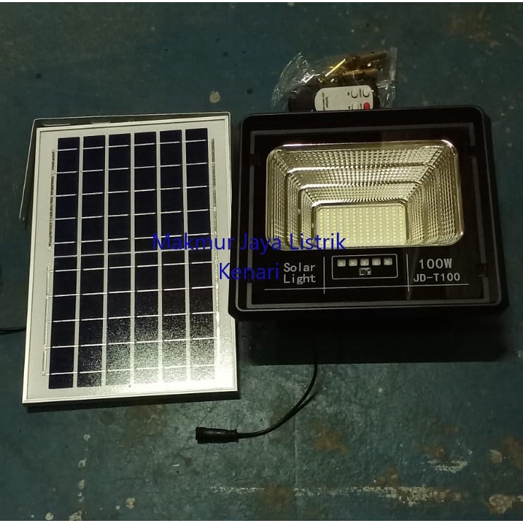 LED SOROT 100W SOLAR CELL PANEL SURYA FLOODLIGHT Lampu tembak 100 watt