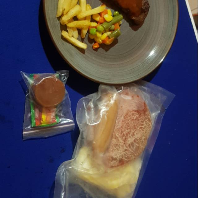 

Wagyu steak sosis