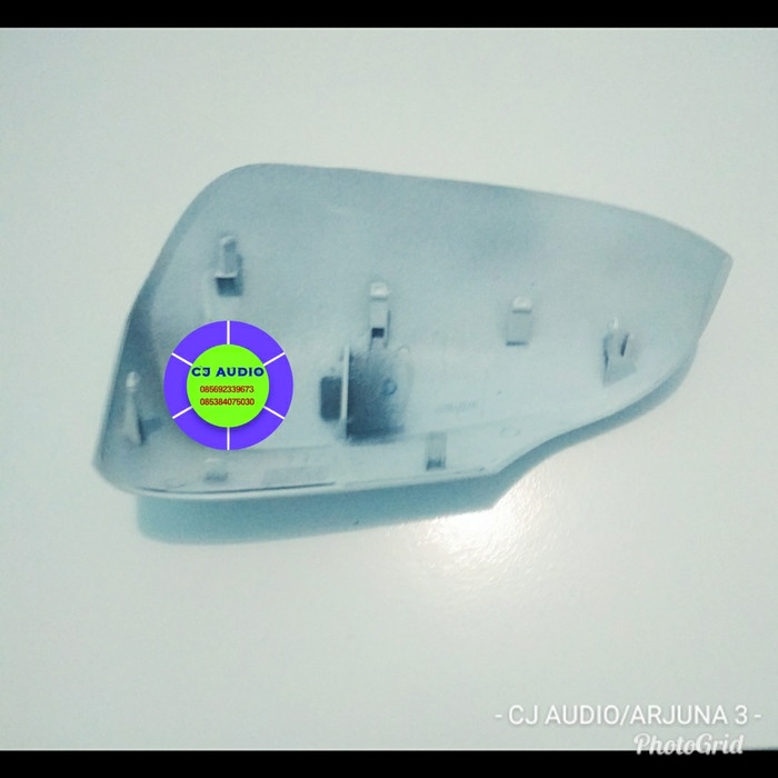 Mobil-Spion- Cover Spion Calya Sigra Vios Altis Camry Yaris Etios Putih Kanan -Spion-Mobil.