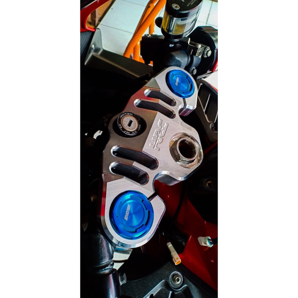 Segitiga Atas Stang Triple Clamp Cbr250rr Hrc Segitiga Cbr250rr Wr3 Hrc Tripleclamp Cbr 250rr Shopee Indonesia