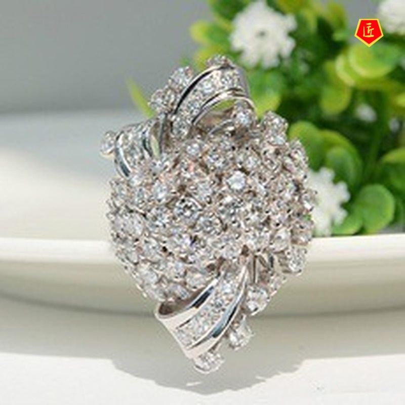 [Ready Stock]Luxury Dignified Flowers Inlaid Diamond Ring