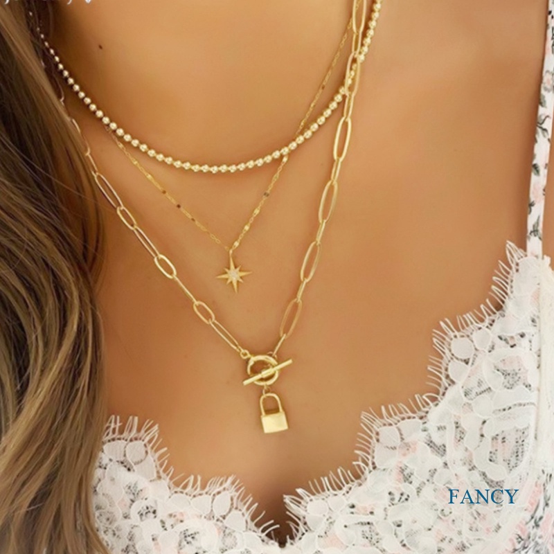 Kalung Multilayer Dengan Liontin Lock Portrait Untuk Wanita