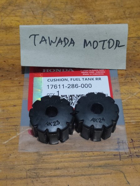 KARET BANTALAN TANGKI SET HONDA VERZA DAN CB150 VERZA