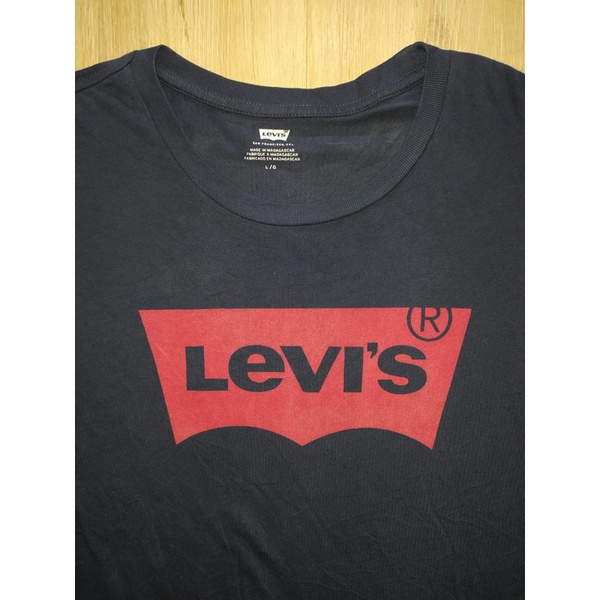 KAOS LENGAN PANJANG LEVIS