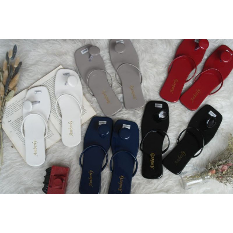 AMBERLYSHOES LALUNA SANDAL TEPLEK WANITA