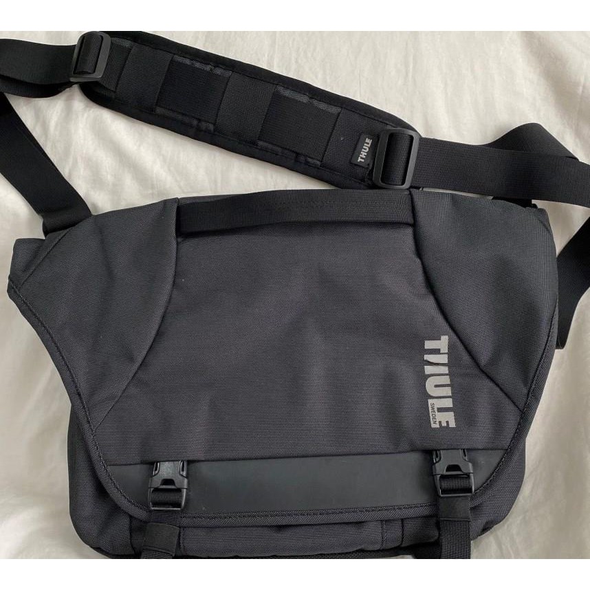 thule covert messenger