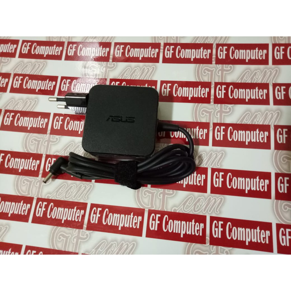 ADAPTOR LAPTOP/CHARGER LAPTOP ASUS 19V2.37A DC4.0X1.35MM ORIGNIAL NEW MODEL KOTAK