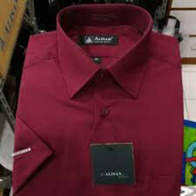 Kemeja formal pria alisan pendek maroon