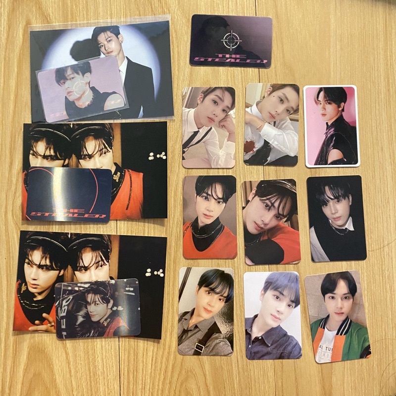 THE BOYZ PHOTOCARD STEALER CHASE ALBUM