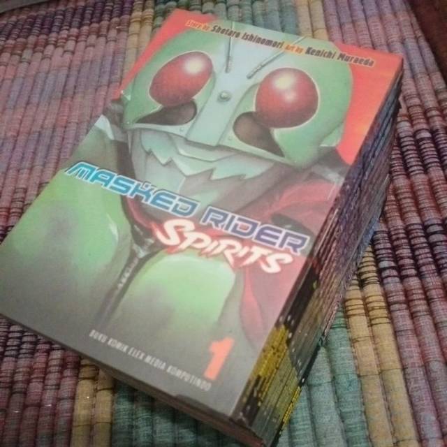 Komik masked rider spirits