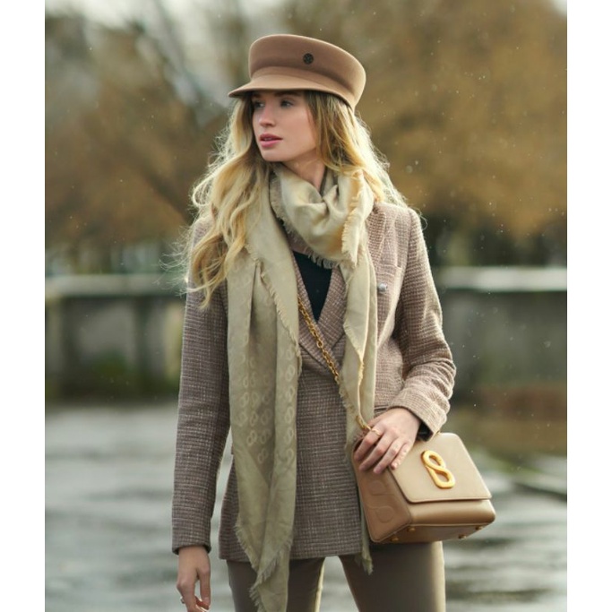 Alva Sling Bag Light Tan Buttonscarves