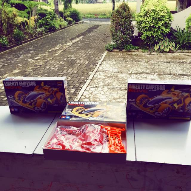 Tamiya Liberty Emperor Nove