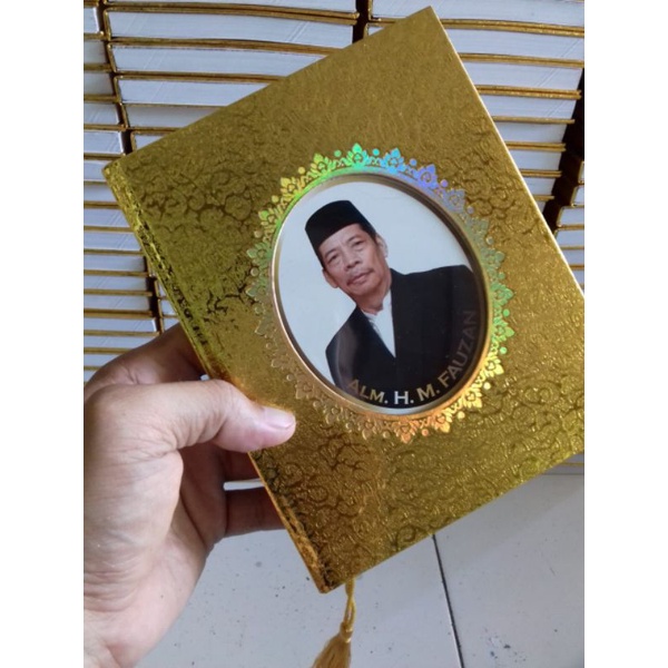 BUKU YASIN HARDCOVER (cover MQ GLOSY) ISI 128,144,176,224  HALAMAN
