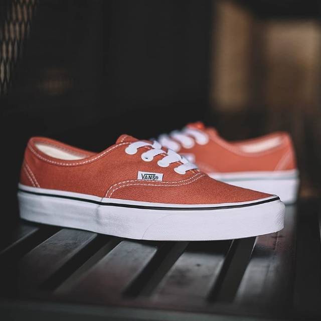 vans old skool hot sauce