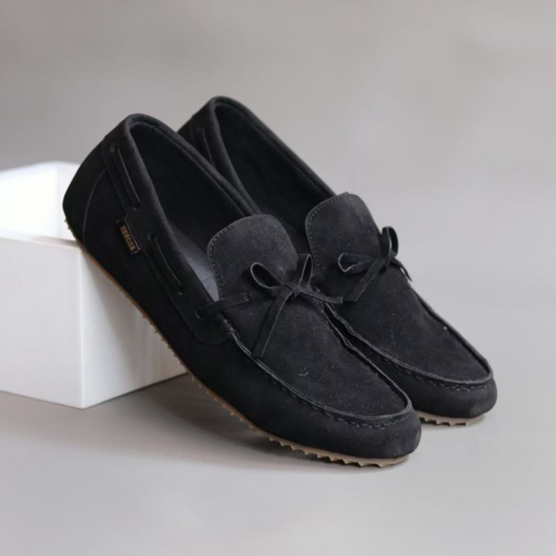 CELTIC Sepatu Slip On Pria Sepatu Pria Casual Slop Suede Syntetic Kerja Kantor Kuliah Kondangan