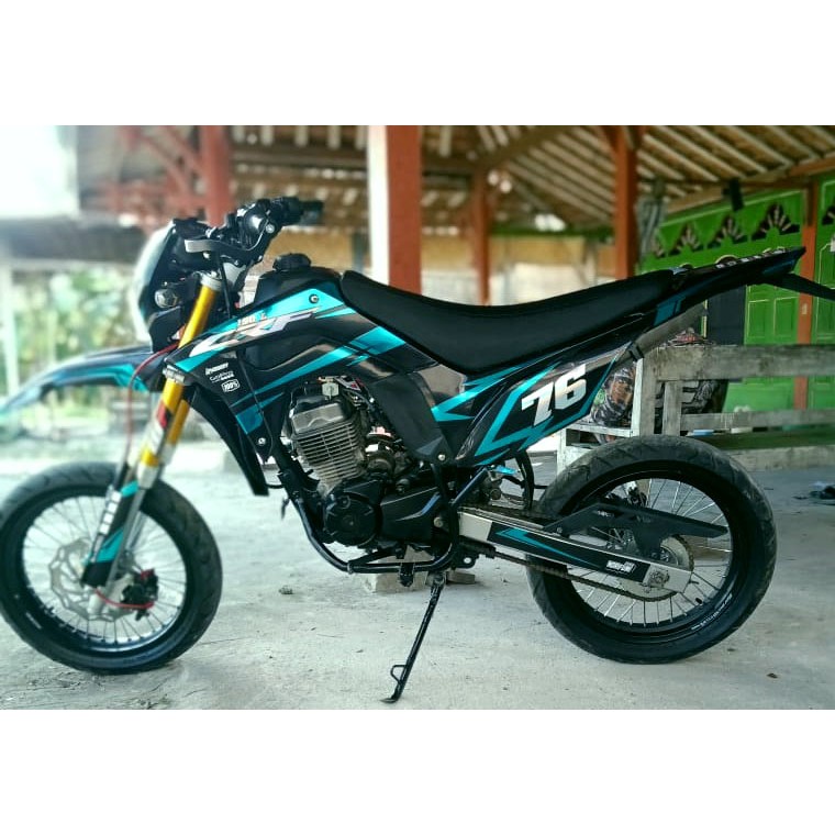 decals sticker crf biru elegan