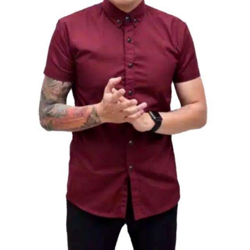 Kemeja Polos Lengan Pendek Pria Putih Merah Maron Hitam Navy Biru Dongker Kerah Shanghai Ciangi Slim