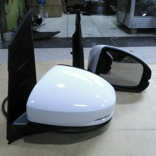 spion honda brio rs / mobilio rs / BR-V retrack