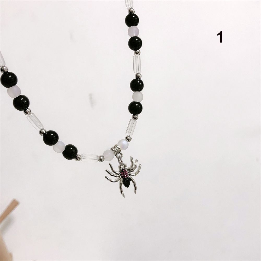 ROW Charm Spider Pendant Vintage Thorns Pendant Jewelry Gift Women Goth Vintage Punk Fashion Round Bead Clavicle Necklace