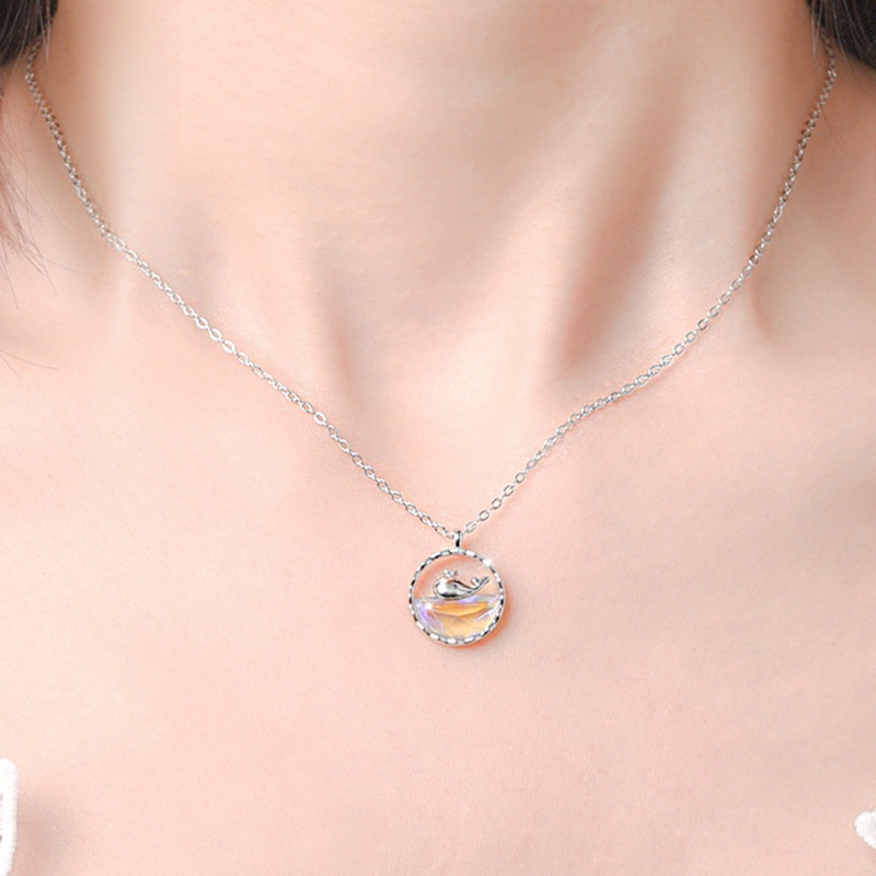 Kalung Rantai Liontin Ikan Paus Bahan Alloy Hias Zircon Gaya Korea Untuk Wanita Whale