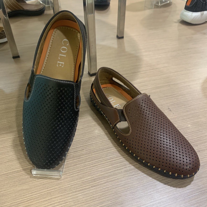 Sepatu formal COLE (39-43)