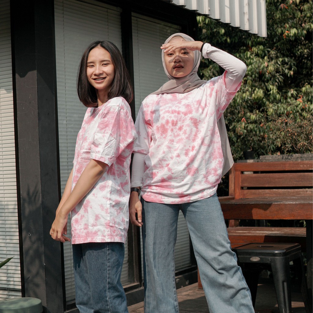 Oversized T-Shirt Kaos Tie Dye Gradasi NR